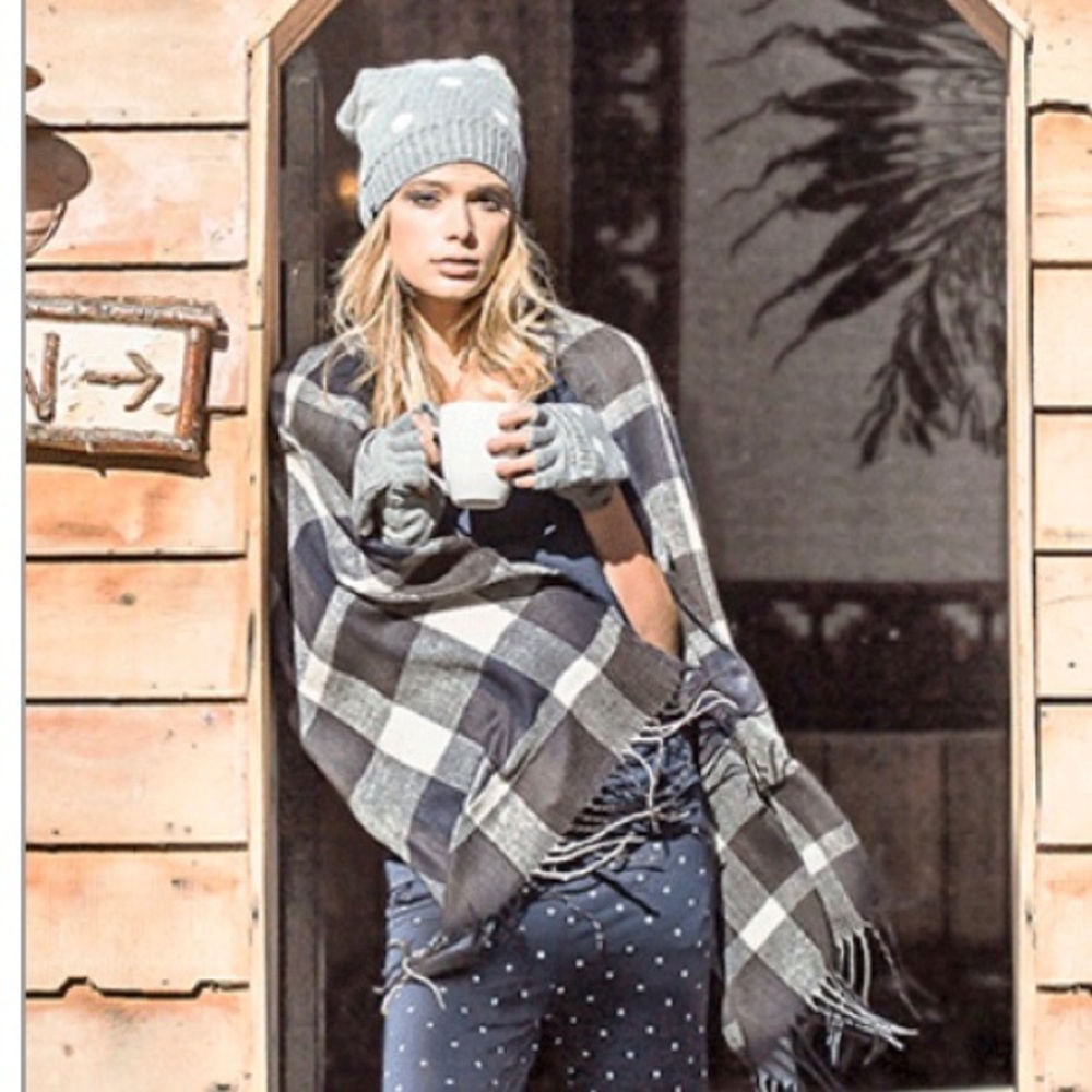 Plush Apparel > Scarf wrap shawl